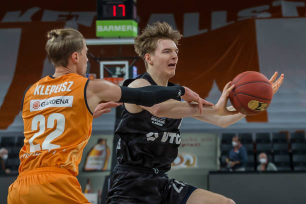 心杨瀚森的 心杨瀚森的