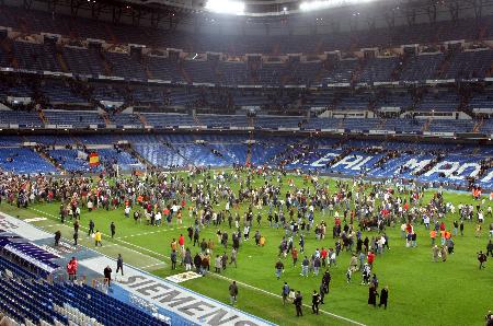 沉稳而自信 沉稳而自信