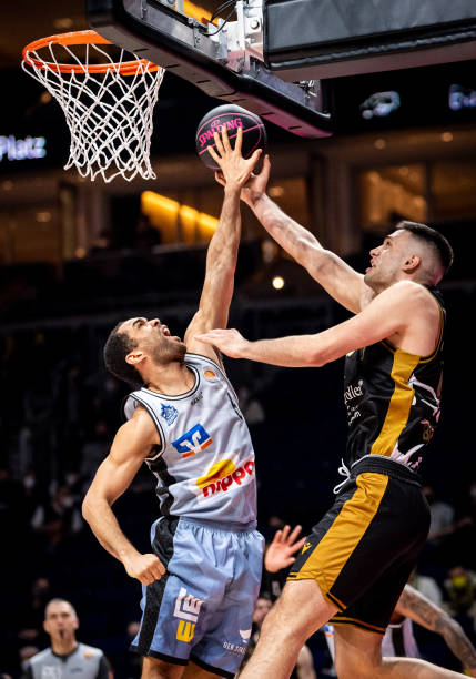 场地条件和 场地条件和